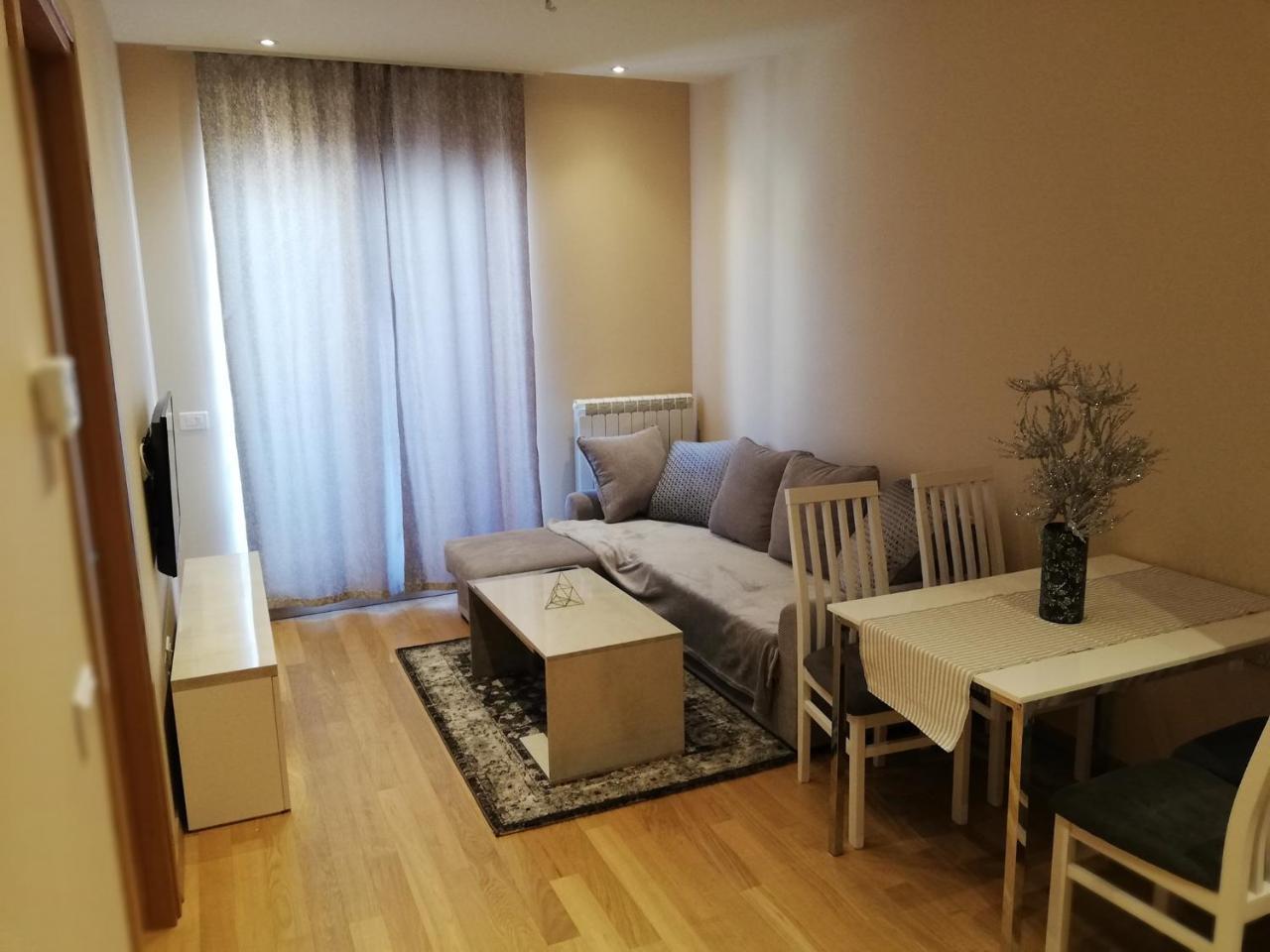 Lux Apartman Natasa Ζλάτιμπορ Εξωτερικό φωτογραφία